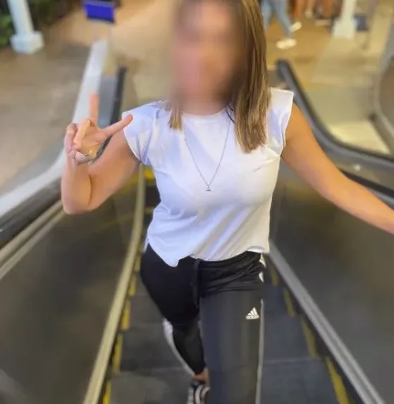 Celina, 36