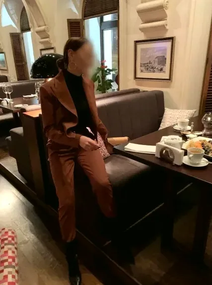 Emilie, 39
