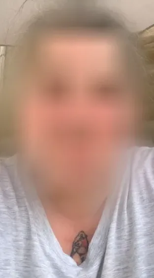Helena, 36