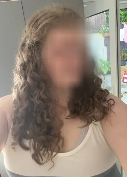 Jovana, 29