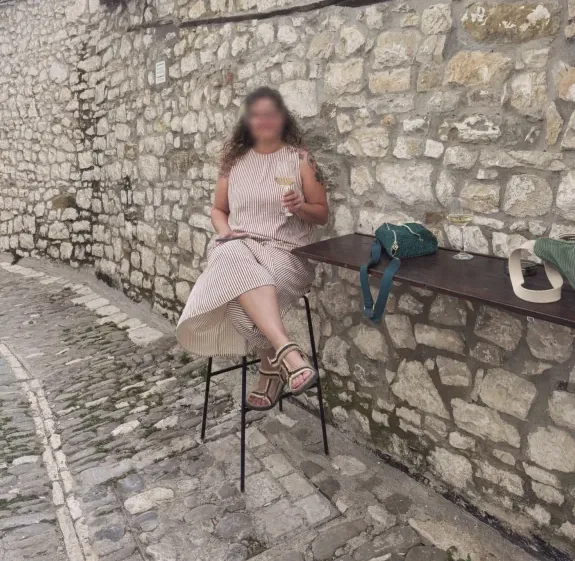 Lejla, 35