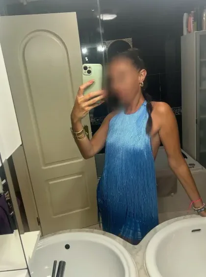Sanne, 32