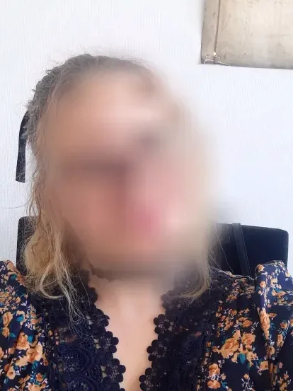 Signe, 32
